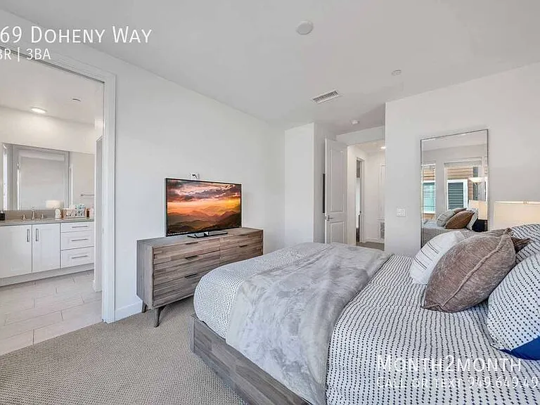 769 Doheny Way — Photo 20