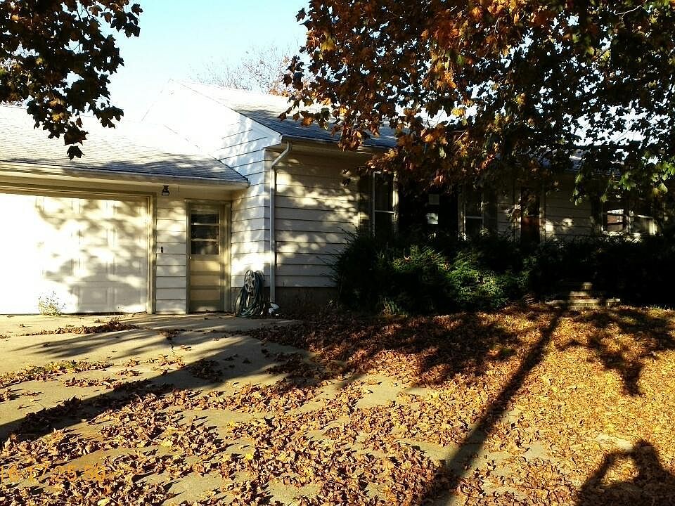 1st image of 56690 Orchard Ln
