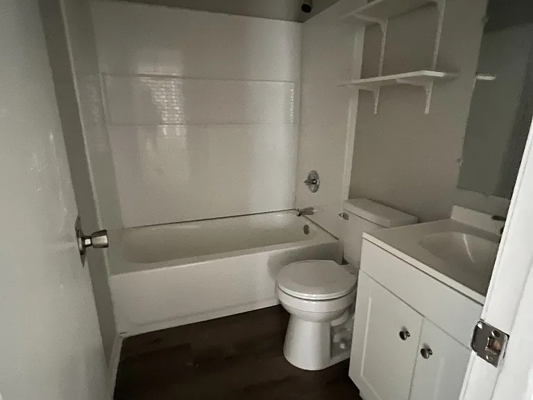 817 Bracewood Cir #A — Photo 7