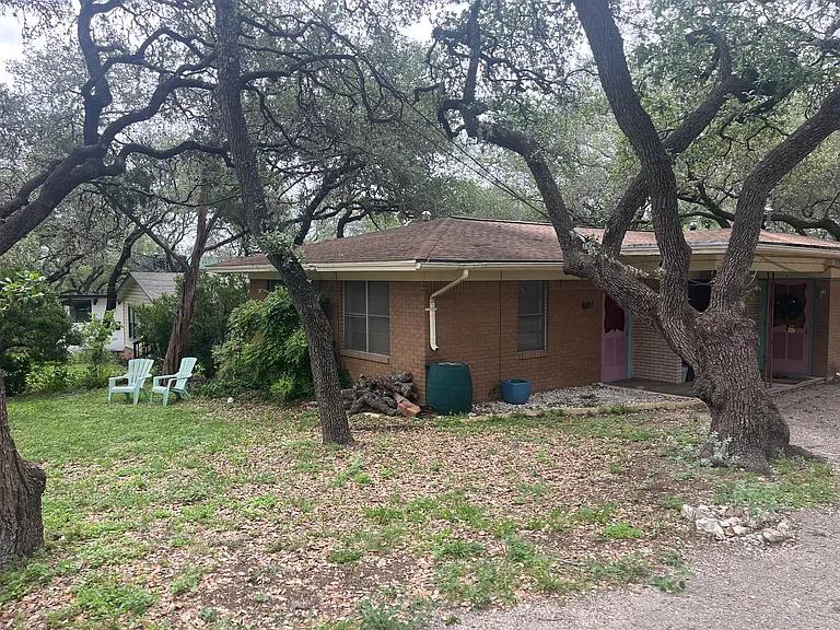 1607 Lightsey Rd #A — Photo 2