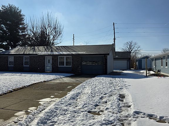 2nd image of 446 Sayre Dr