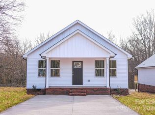 916 2nd St, Spencer, NC 28059