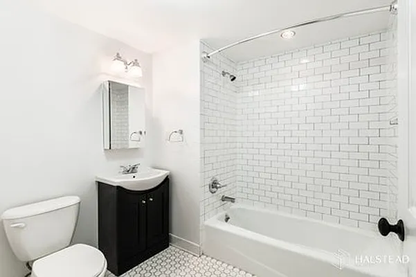 Rented by Halstead Real Estate | media 18