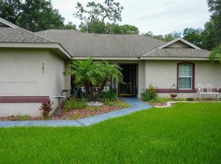 301 Emerald Court Pl, Ocala, FL 34472