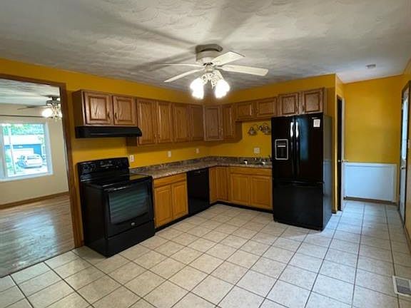 5th image of 239 W Garland Ave