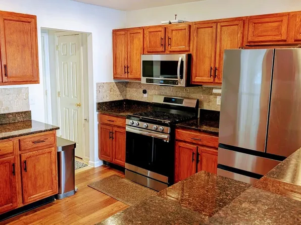 14 Elco Court image 2 of 18