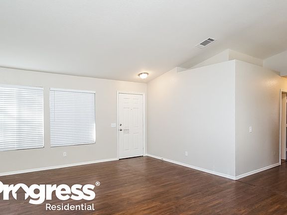 2nd image of 424 W Azure Ave