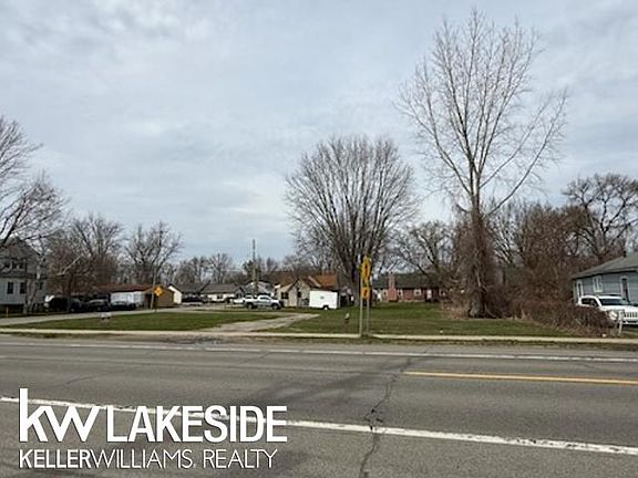 5th image of 5970 Pointe Tremble Rd