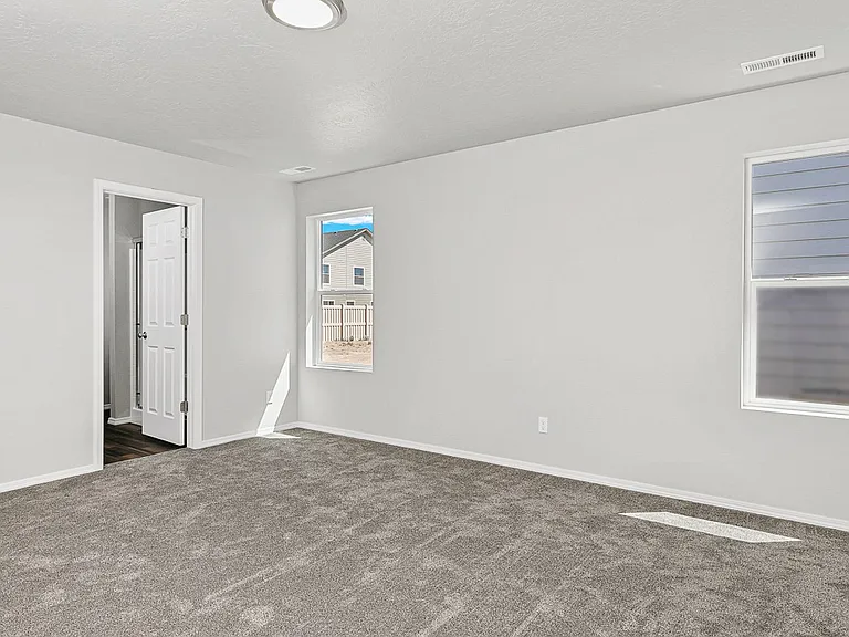 2662 W Balboa Dr — Photo 7