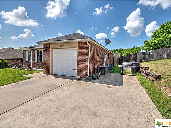4th image of 5019 Williams Dr