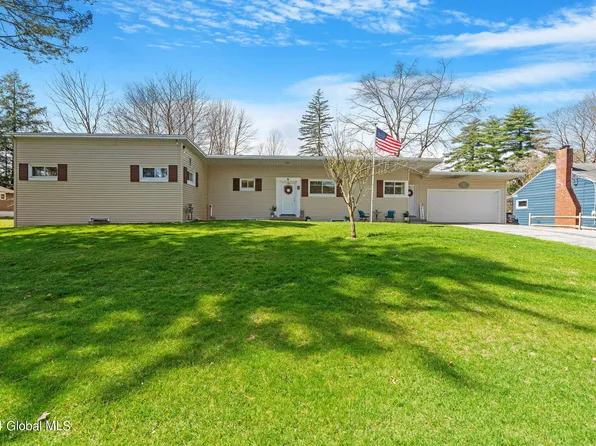 8 Jerome Ave Avenue, Queensbury, NY 12804