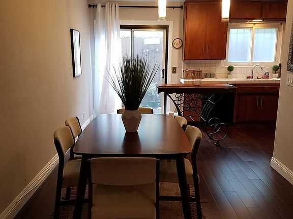 3rd image of 650 E Nutwood St APT 2