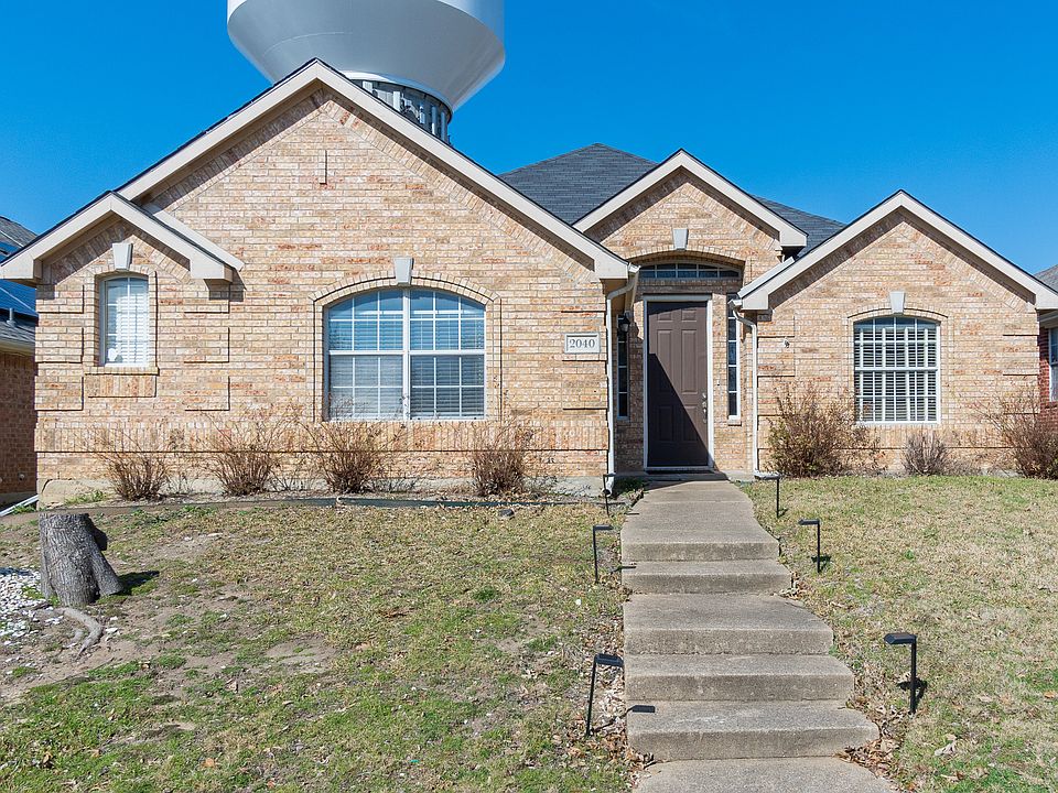 1st image of 2040 Westbury Ln