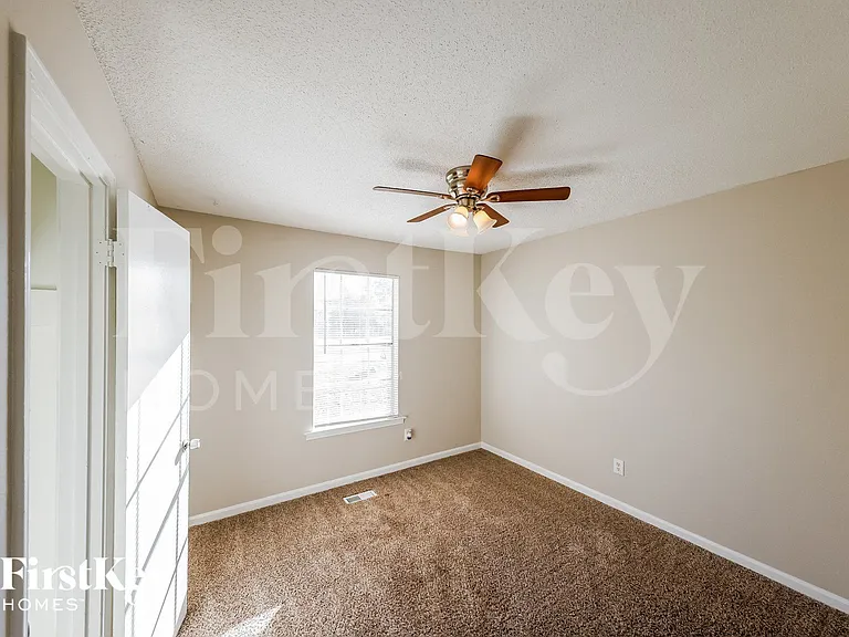 634 14th Ave NW — Photo 11