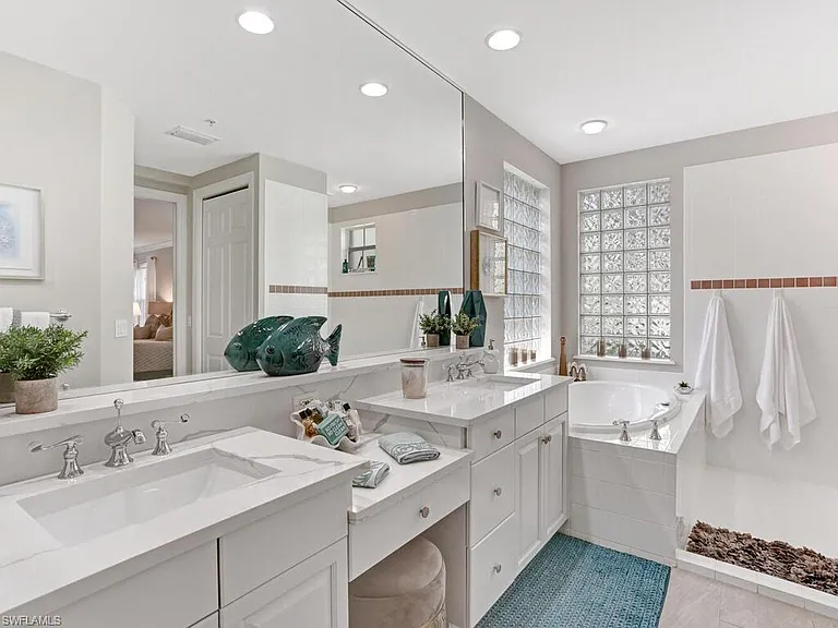2847 Tiburon Blvd E #8-101 — Photo 25