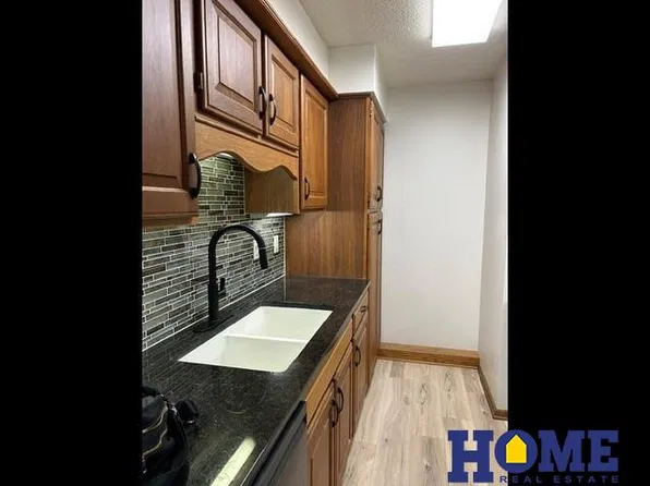 3001 S 51st Street Ct Unit 450, Lincoln, NE 68506