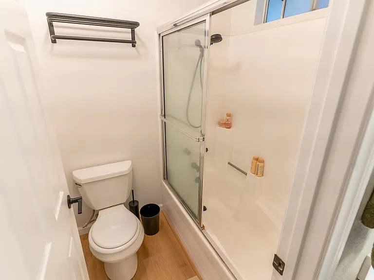 1304 Palomar Pl #1 — Photo 18