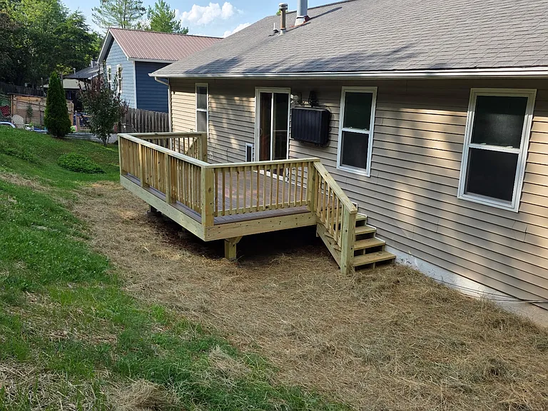 2809 Sood Rd — Photo 2
