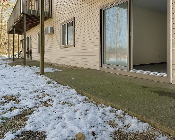 636 Monroe St — Photo 27