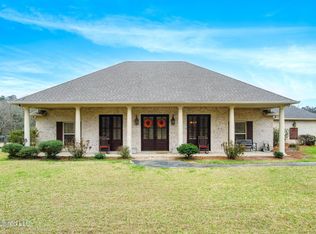 36 Knight Rd, Sumrall, MS 39482