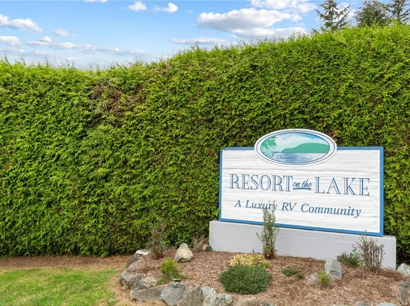 2139 Nimpkish Lake Way, Nanaimo, BC V9R 6S8