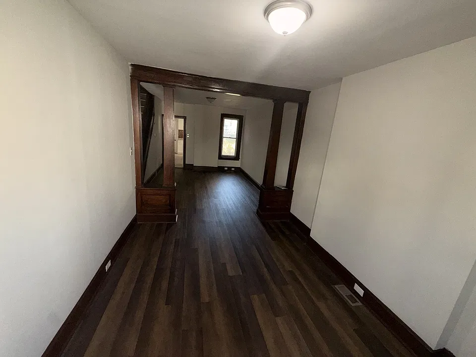 125 Kent St