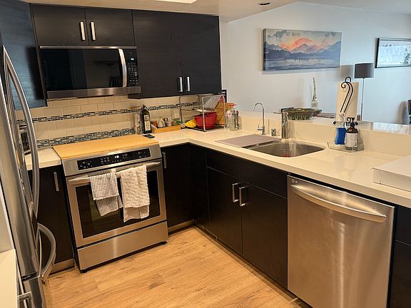 2nd image of 3936 Alabama St APT 6