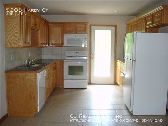 2nd image of 5205 Hardy Ct