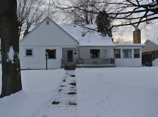 52171 Myrtle Ave, South Bend, IN 46637