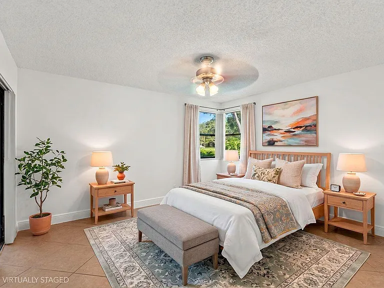 5701 Riverside Dr #106B6 — Photo 6
