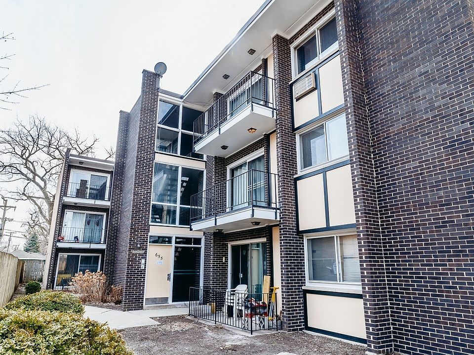 1st image of 653 South Blvd APT 301S
