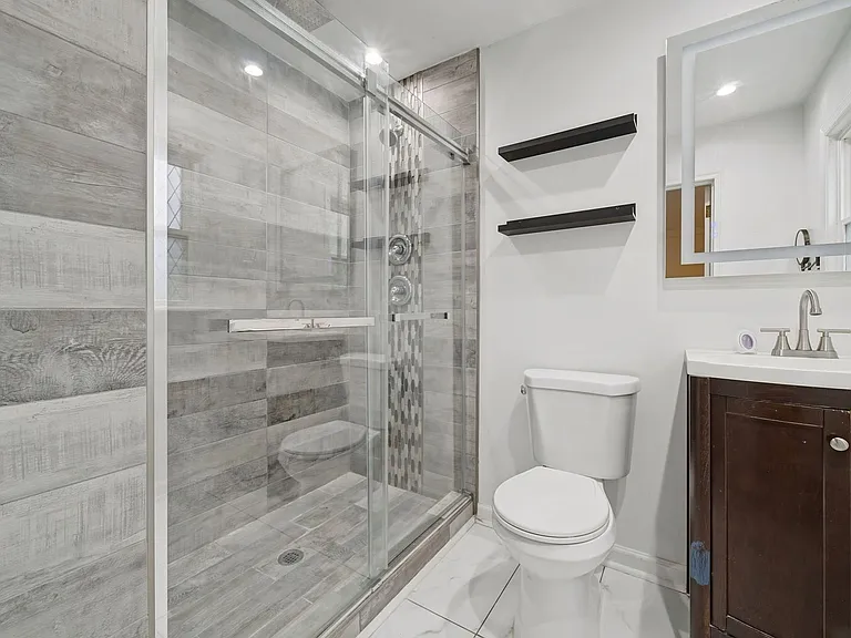 1757 Lafayette Dr — Photo 33