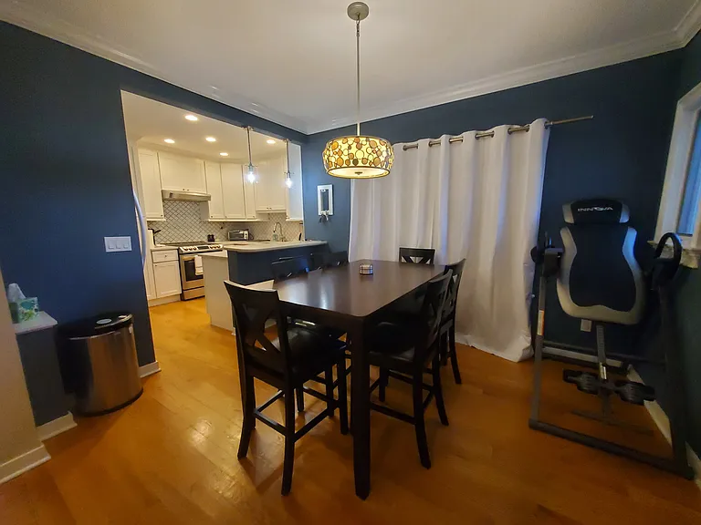 1156 Hope St #1 — Photo 5
