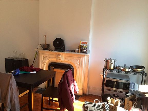 2nd image of 65 7th Ave APT 3