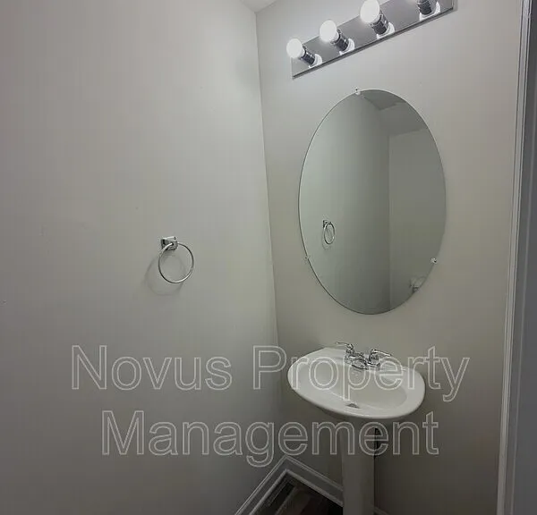 506 Amelia Ct — Photo 8