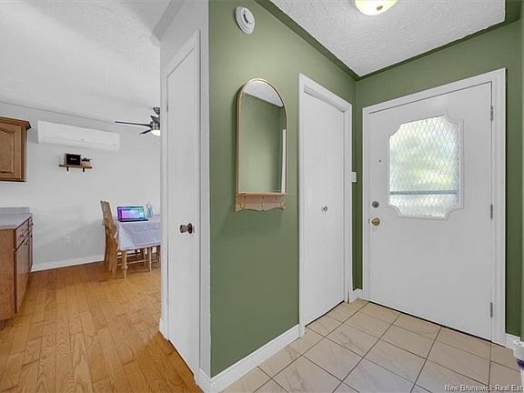 4th image of 389 Hampton Rd