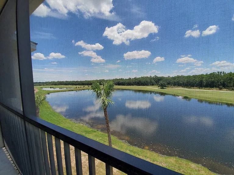 17520 Gawthrop Dr #403 — Photo 15