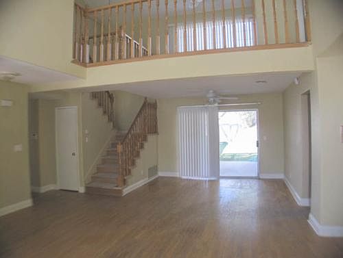 4th image of 14955 Tulipland Ave