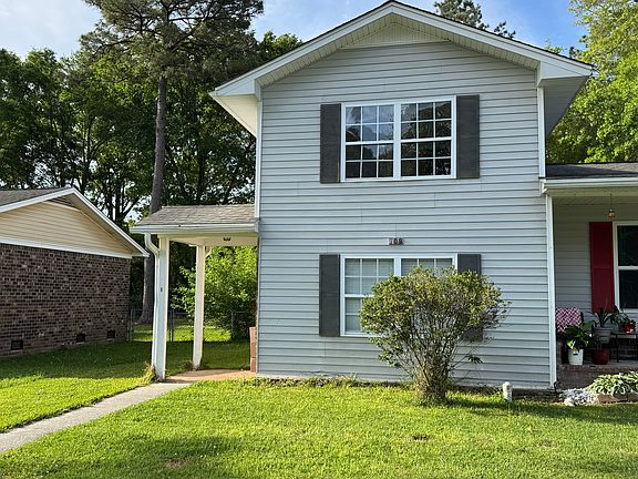 2nd image of 108 Roberta Dr #B