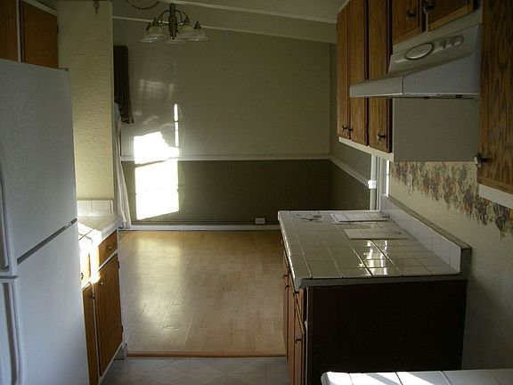3rd image of 6622 20th St NE