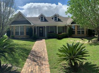 200 Idlewood Dr, Waveland, MS 39576