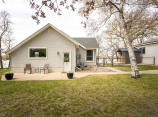 524 E Lake Cowdry Rd NW, Alexandria, MN 56308