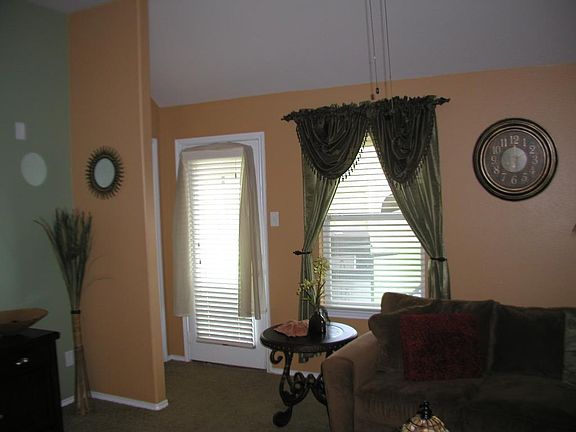2nd image of 13839 Sutton Glen Ln