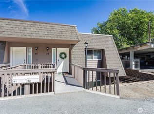 1818 Skyline Dr APT 42, Wenatchee, WA 98801