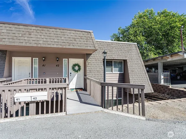 1818 Skyline Dr #42, Wenatchee, WA 98801