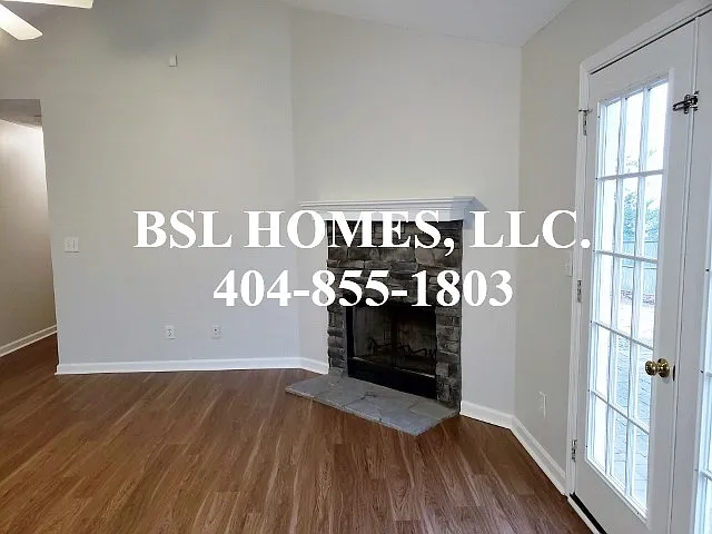 302 Hillcrest Ln — Photo 6
