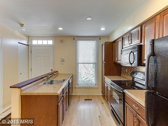 Great Kitchen for Prep & Cooking