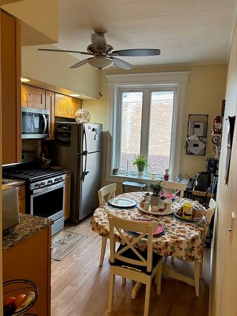 1st image of 60 Liberty Pl #2