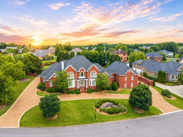 107 Mimosa Dr, Gallatin, TN 37066