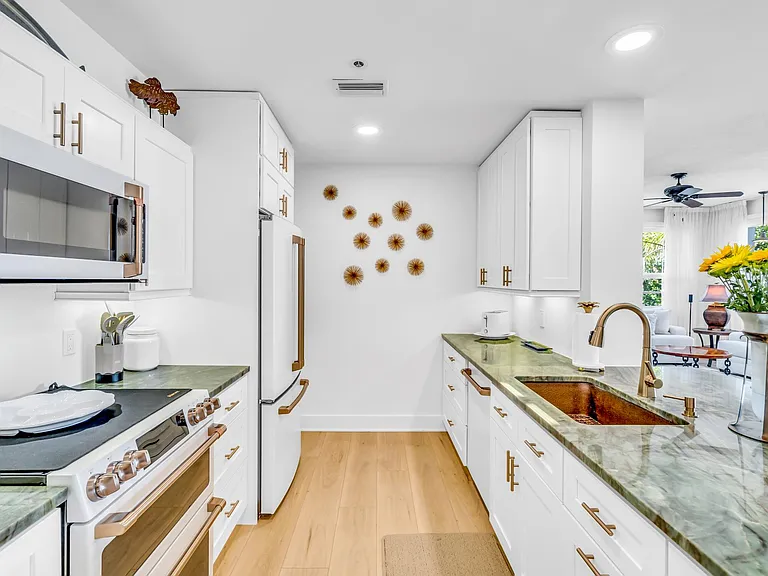 615 Dream Island Rd #201 — Photo 39